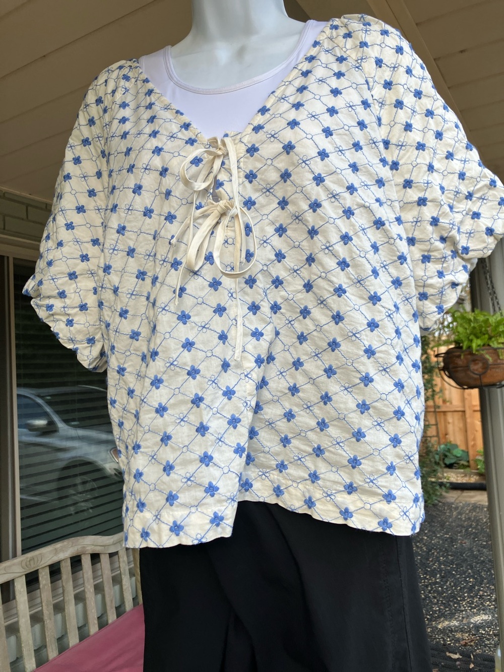 Loft puff sleeve blouse, size large.